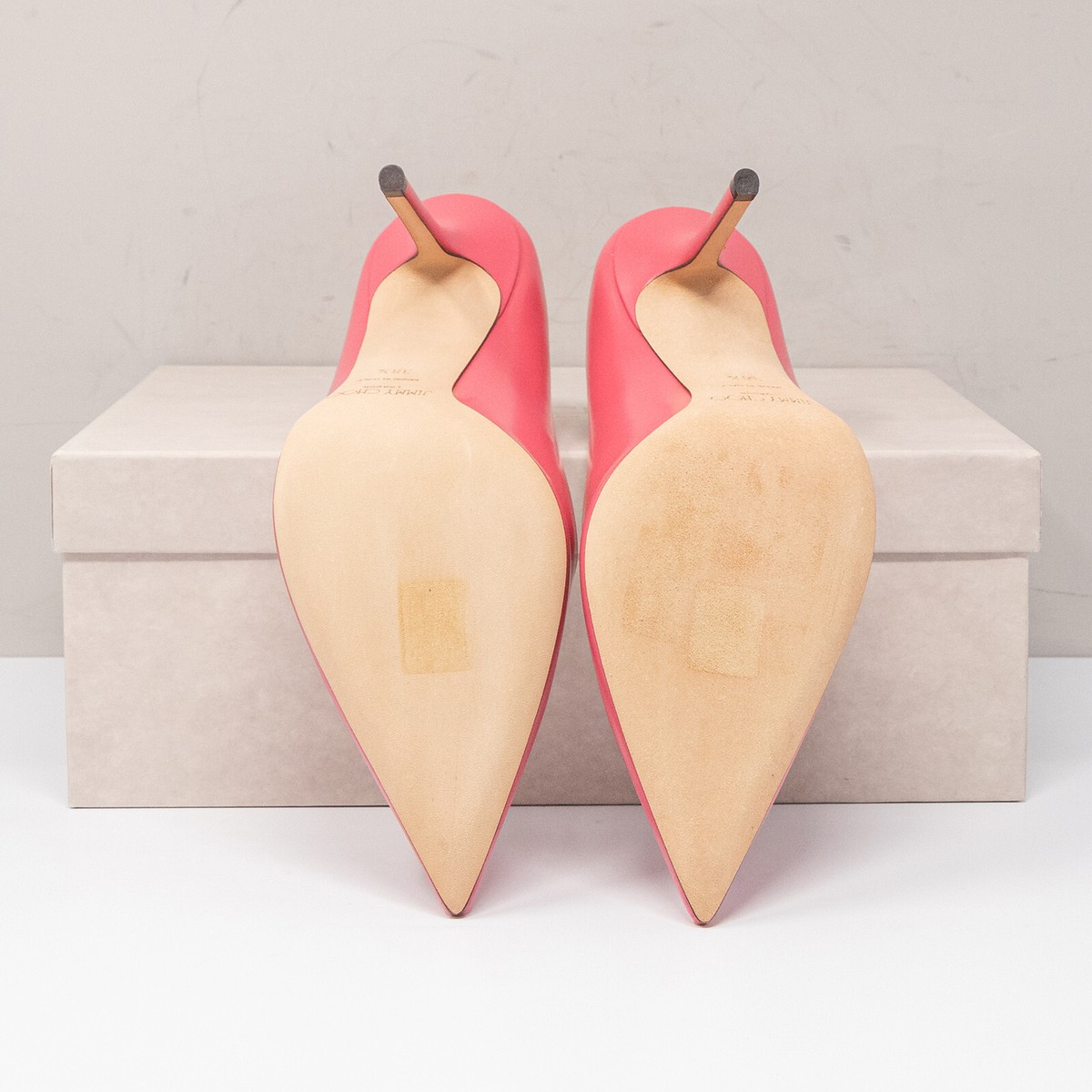 JIMMY CHOO ピンク クロコダイル　ハイヒール JIMMY CHOO ジミーチュウ ピンクパンプス ハイヒール ポイン