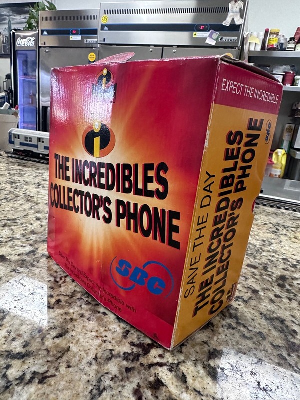 SBC The Incredibles Collectors Phone Disney Pixar BRAND NEW UNOPENED