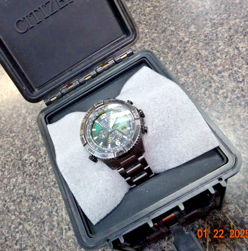 Citizen Promaster Navihawk H804-S126789 48mm grünes Zifferblatt mit Box - Bild 1 von 21