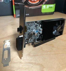 Gigabyte GT 1030 Carte graphique à profil bas 2GB GV-N1030D4-2GL