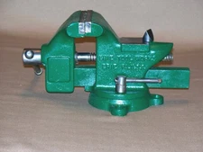 #82 Vtg ERIE TOOL WORKS 3 1/2” SUPERIOR NO 43-1/2 Swivel Bench Top Vise Tool