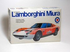 Entex 9116 125 Scale 1960s Lamborghini Miura Plastic Model Car Kit