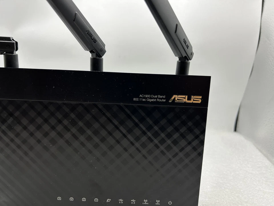 RESET ASUS RT-AC68U AC1900 1300 Mbps 4 Port Gigabit Wireless AC Router NO AC - Image 2 of 4