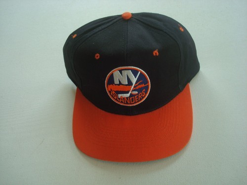 ISLANDERS  90S   SCRIPT  SNAPBACK 90S HAT CAP VINTAGE K1