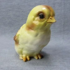 Lefton Japan Duck Duckling Farm Diorama Chick Chip on Beak