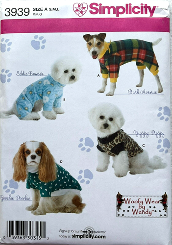 Simplicity Pattern 3939 Dog Clothes in 3 Sizes Small, Medium, Large Woofy Wear - 第 1/2 張圖片