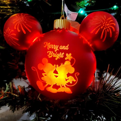 Parque Disney Navidad Mickey Mouse Parque Iconos Vidrio Rojo Iluminar Adorno Bola - Imagen 1 de 4