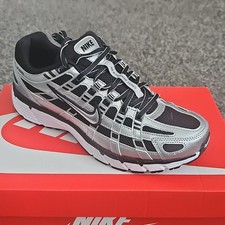 Nike Men's Low Top Trainers Silver/Black Lace Up UK 8 New with Box