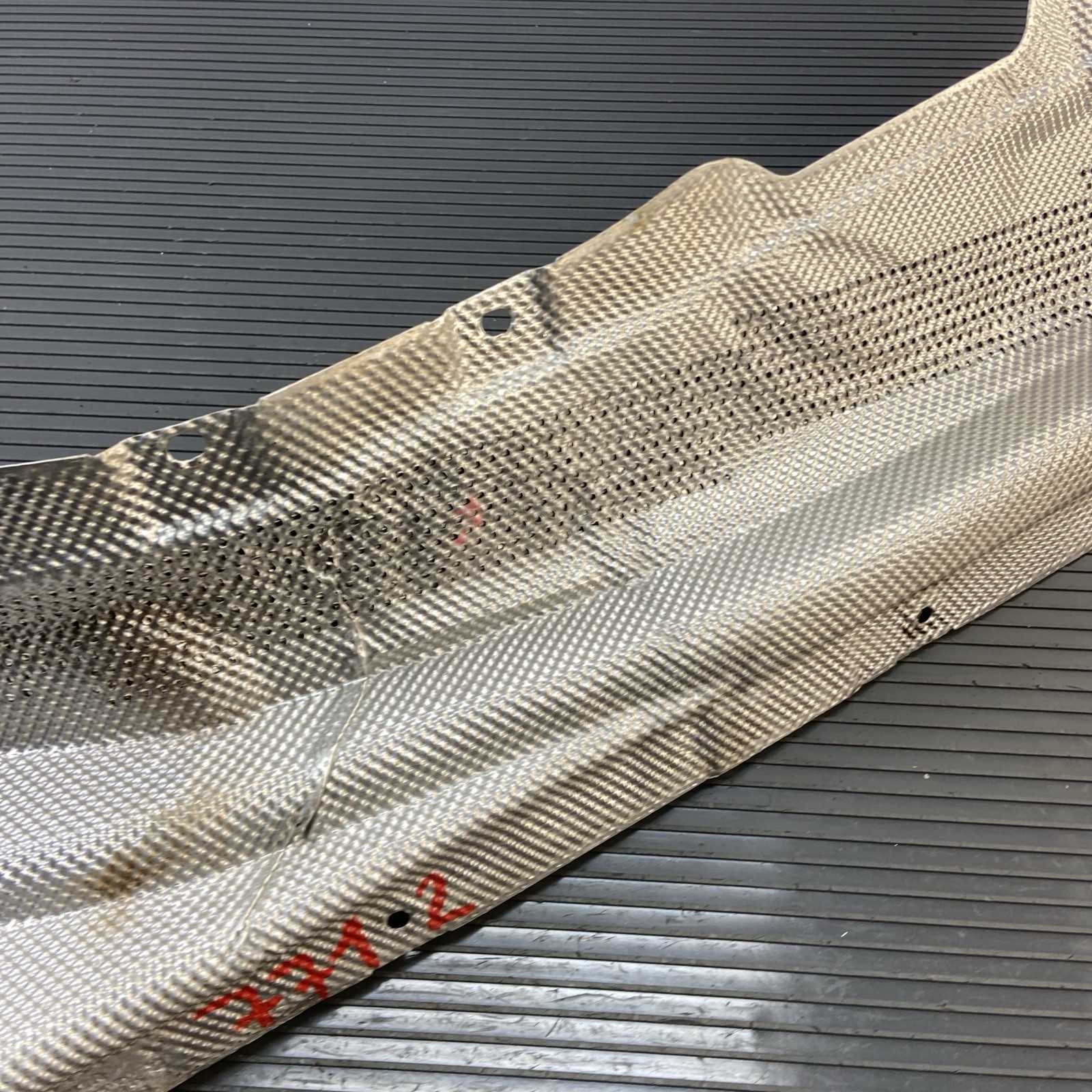 2009-2023 Rolls Royce Dawn RR6 Front Right Heat Insulation Shield OEM 7201190