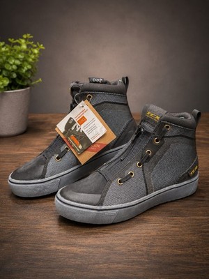TCX Women Motorcycle Shoes Ikasu Lady Size EU 39/ US 7 Sneaker/Boot  Black/Grey