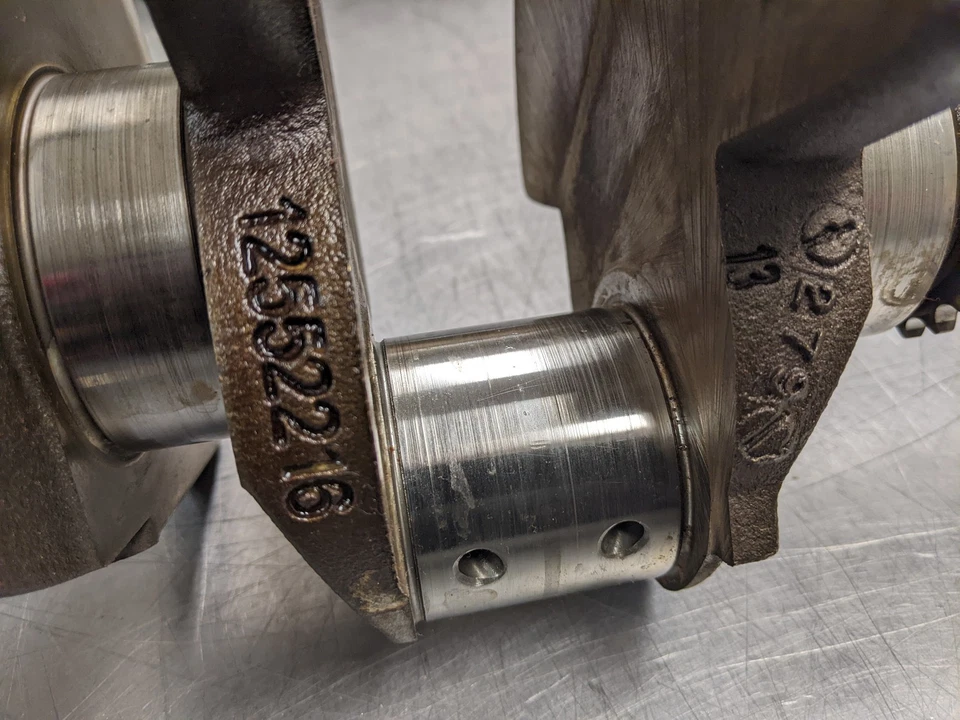 Crankshaft Standard For 11-18 Chevrolet Silverado 2500 HD 6.0 12552216 - Image 2 of 4