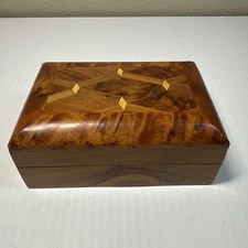 Vintage Handcrafted Wooden Marquetry Inlay Trinket Box Cherry/Walnut Veneer