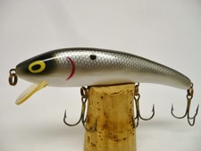 Crankbait Fishing Lure Cotton Cordell's Ripplin' Redfin Silver Scale Shad Clean