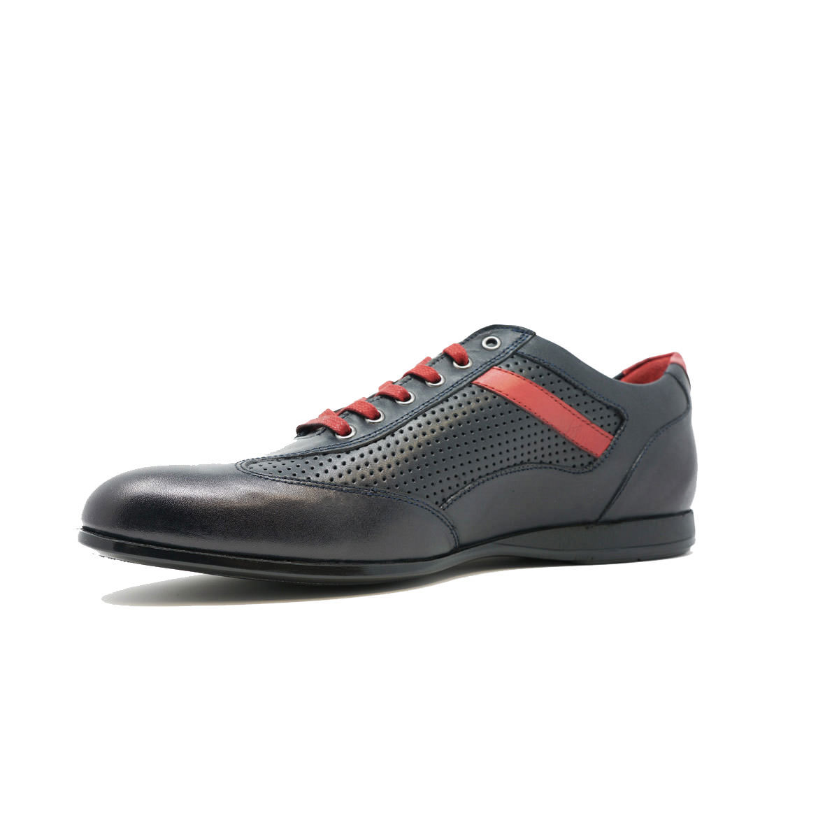 Foto 16 di 25