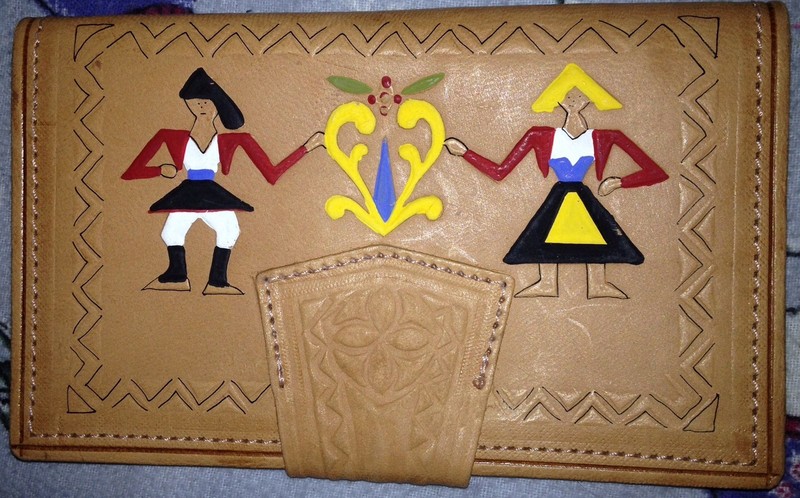 Hand Tooled Painted Leather Wallet Organizer Womens Vtg style Handmade Tan Queen