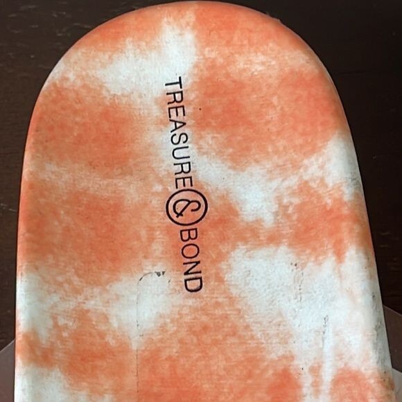 Picture 4 of 10