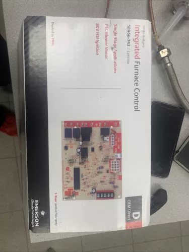 LENNOX 50A66-743 SureLight White Rodgers Control Circuit Board 150-0993