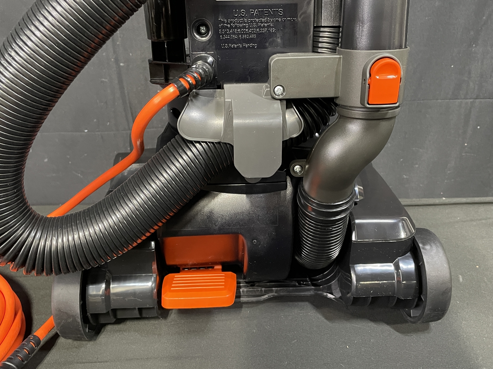 Hoover CH53010 Commercial Task Vac Bagless Vacuum Cleaner Black New