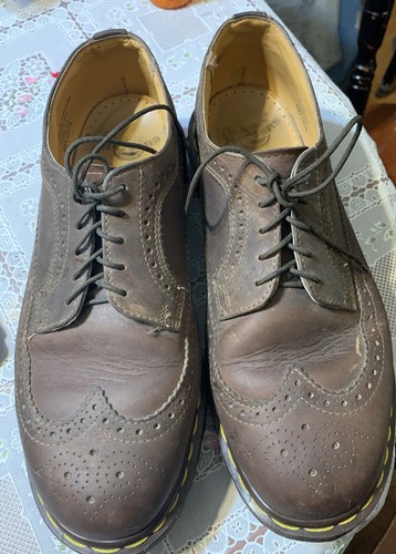 Dr. Martens 3989 Brogue Shoes Leather 