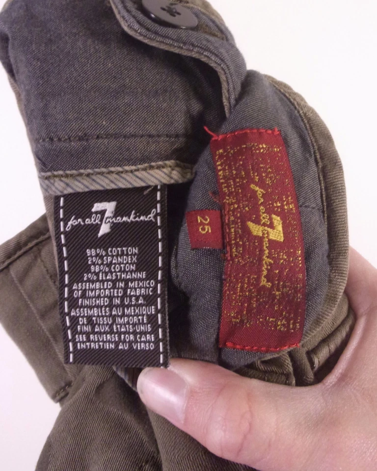 EUC 7 For All Mankind women's Military Style Army Camo Cargo Pants Ankle Zip 25 - Image 4 of 4