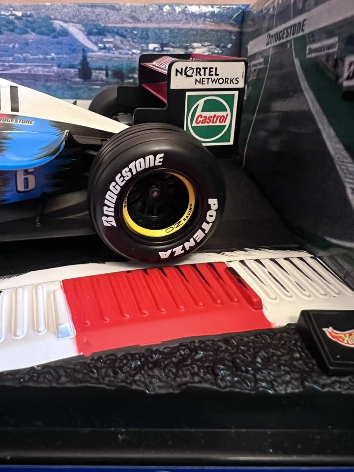 HOT WHEELS RACING WILLIAMS FW21 1999 RALF SCHUMACHER 1/18 F1 RAREE!!! - Immagine 4 di 4