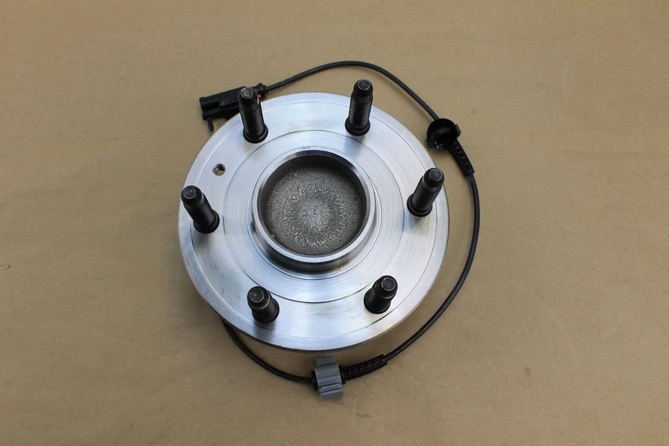 Подшипник/ступица переднего колеса для 2WD 2007-2014 Silverado/Sierra 1500/Suburban/Tahoe - Изображение 2 из 4