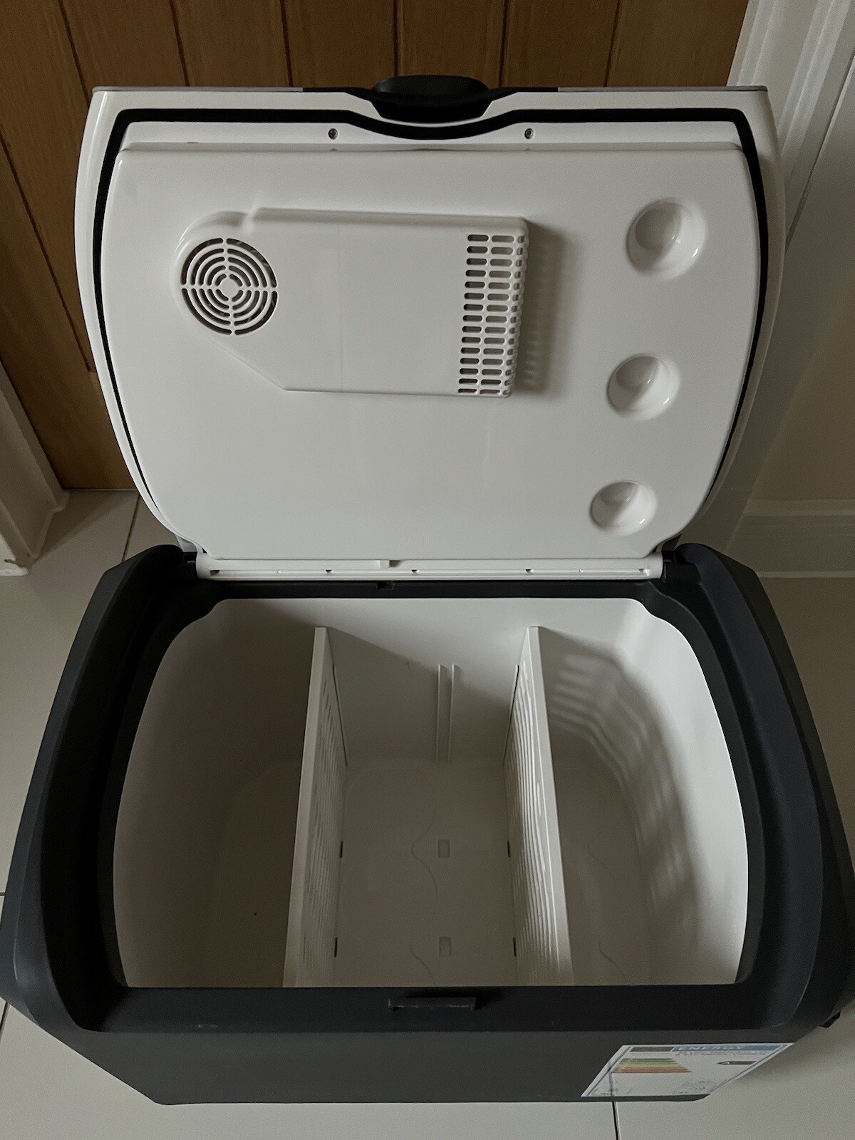 Halfords 40 Litre Mains and 12V/24V Electric Coolbox eBay