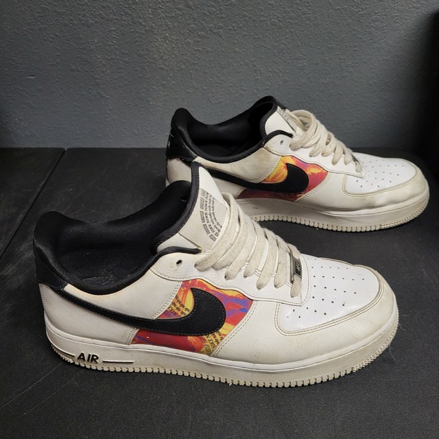 Size 10 - Nike Air Force 1 Low Vintage 