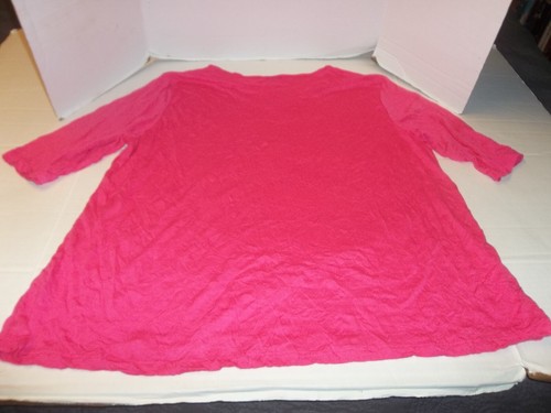 Womens Size XL Shana Pink Short Sleeve Tee w/ Button Accents - Picture 4 of 4