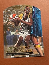 2000 Fleer Ultra WNBA - Quacy Barnes #38G Gold Medallion