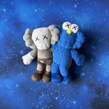 KAWS Seeing Watching Keychain 5.5" Kawsone Limited Figure Toy COMPANION BFF