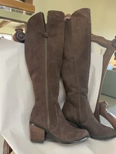 Crown Vintage Women's Brown Over The Knee Leather Uptown Riding Boots Size 7.5M