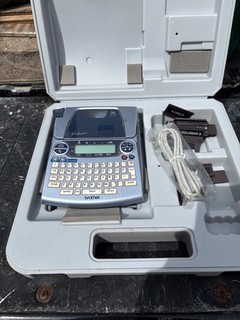Brother Label Maker P Touch Deluxe Labeler Model: PT 1880 TESTED Working