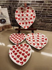 Heart Shape Dishes By Maxcera Set of 2 Dinner and Salad Plates