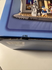 LEGO Disney: The Disney Castle (71040)