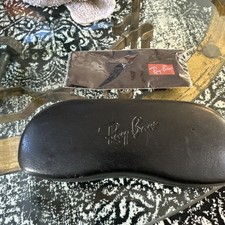 Ray Ban Universal Black Medium Hard Case for Sunglasses w/ Cleaning Cloth