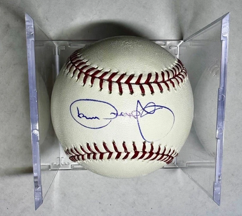 Dominic Brown Firmado Rawlings OMLB Philadelphia Phillies 2010-2015 Foto 2 de 4
