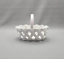 Vintage Dept. 56 White Ceramic Lattice Basket with Handle Decorative Centerpiece