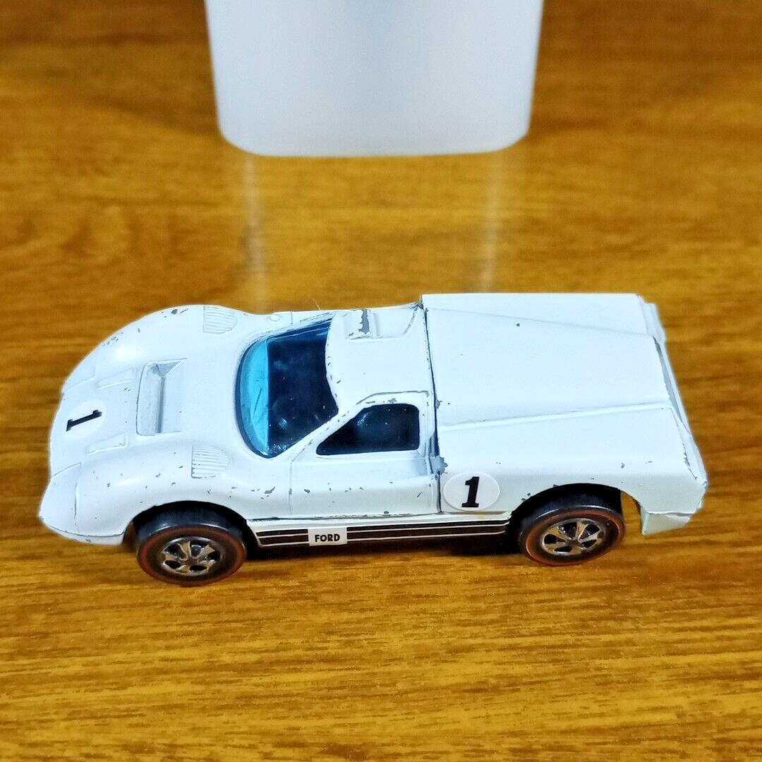 洋書 TOY CARS of Japan and Hong kong Toy Cars of Japan