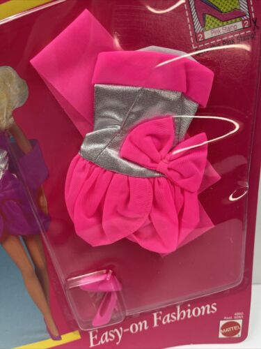 My First Barbie Easy On Fashions #4860 Senza scatola 1990 Mattel - Foto 2 di 7
