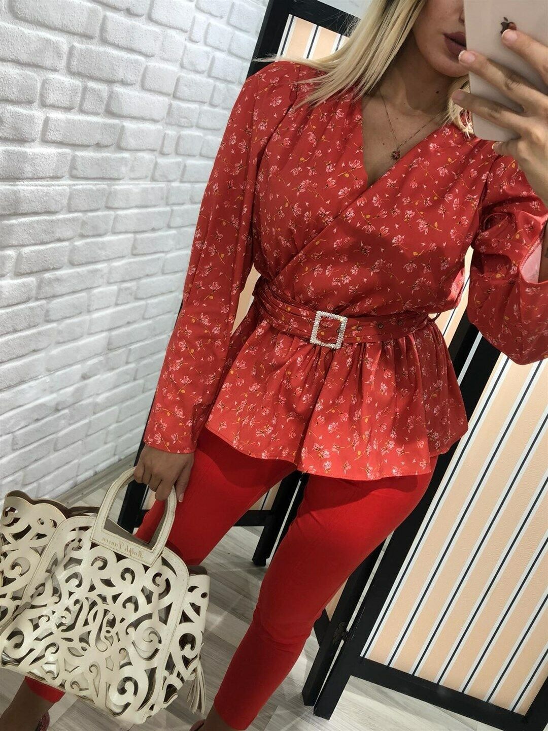 ZARA RED FLORAL PRINT TOP BLOUSE WITH BELT PUFF SHOULDER REF. 4786/284 SIZE  M