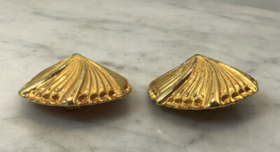 Jay Feinberg Gold tone Spiral Textured Round Clip-On Earrings Jay Feinberg (strongwater) Etruscan Revival Colorful Enamel  main image 2