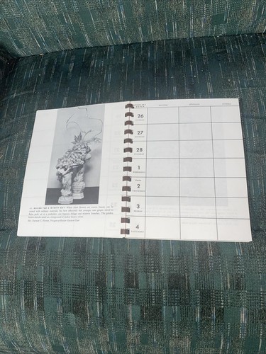 Vintage 1961 Home & Garden Calendar Book Day by Day Records Hearthside Press - Photo 7/18