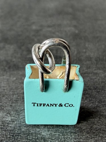Tiffany & Co. Enamel Shopping Bag Silver Charm Pendant 3.9 Grams