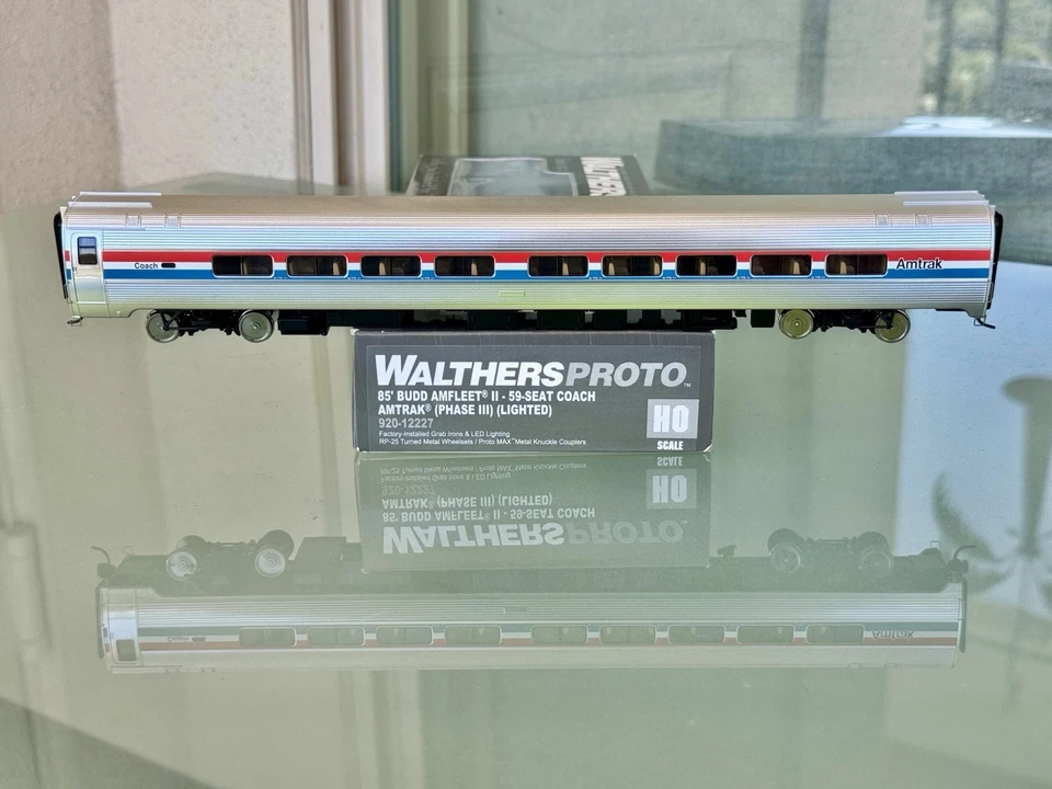 Amtrak Amfleet II Phase III Walthers Proto Coach Budd LIGHTED 920-12227 HO NEW💡 - Image 2 of 4