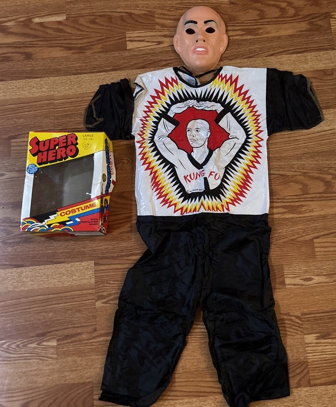 Vintage Original 1973 BEN COOPER KUNG FU - CAINE Super Hero Custom  and Mask