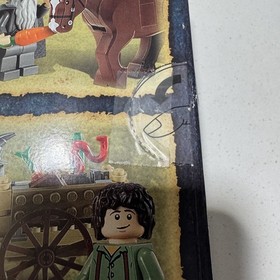 LEGO The Lord of the Rings: Gandalf Arrives (9469) 100% Complete Seal Damaged