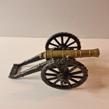 Vintage Penncraft Mt Penn PA Metal Cast Iron Mini Military Cannon USA