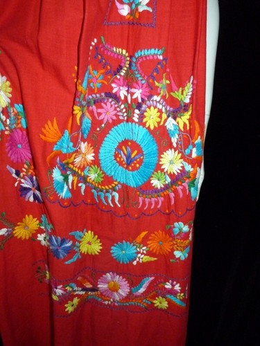 Vintage Mexican Oaxacan Red Embroidered Dress One Size S M L Festival Maxi - Picture 4 of 7