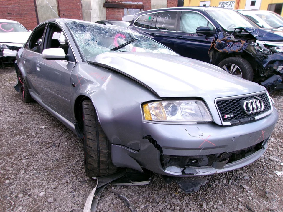 Used Right Turbocharger fits: 2003 Audi Audi rs6 Right Grade A Foto 4 de 4